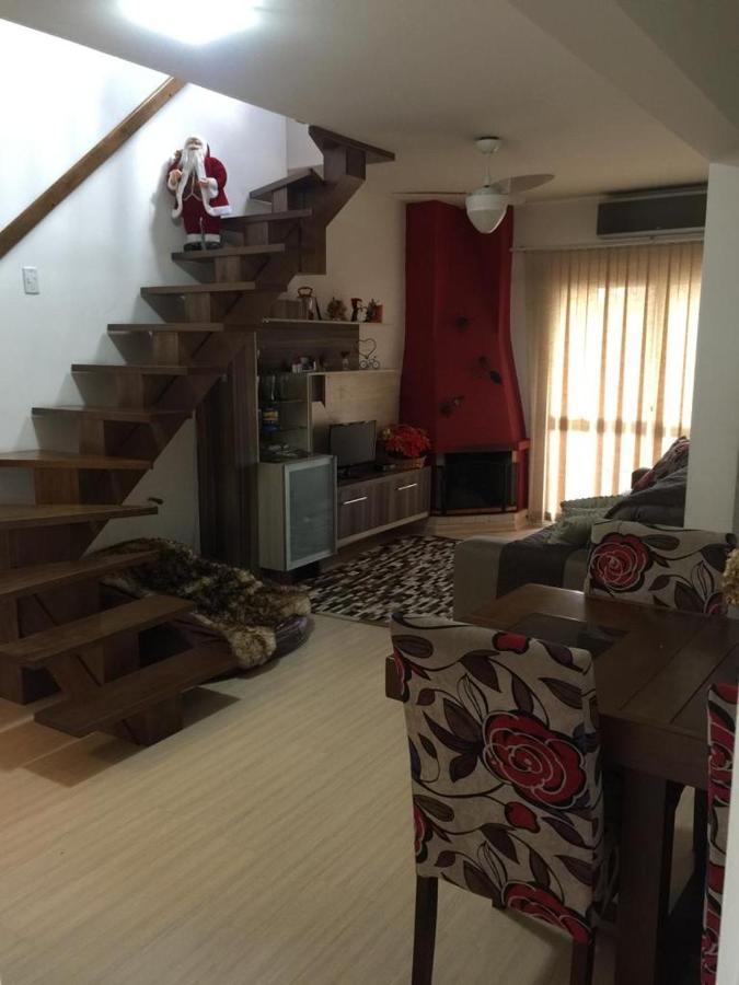 Excelente Apartamento Duplex No Centro De Canela Lejlighed Eksteriør billede